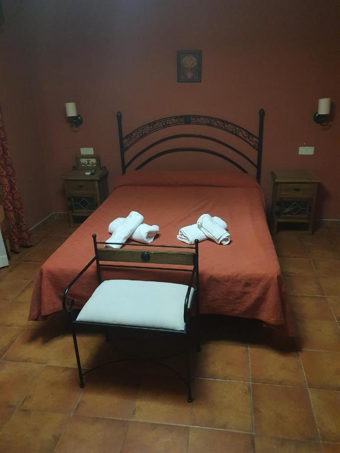 Hostal La Plata Oropesa Extérieur photo